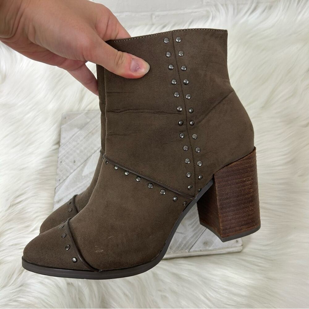 Report Studded Pointed Toe Stacked Heel Booties S… - image 6